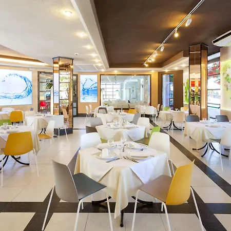 Aguamar Apartamentos, Cristianos Downtown Lägenhetshotell 3*