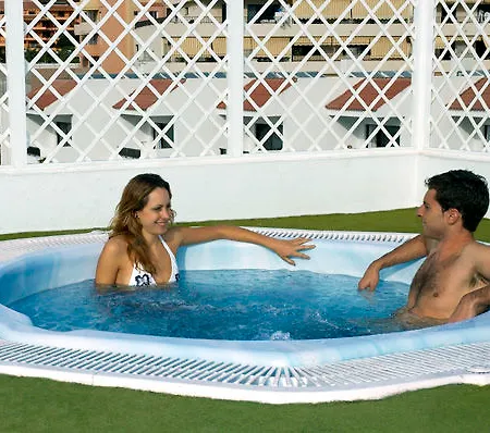Lägenhetshotell Aguamar Apartamentos, Cristianos Downtown 3*