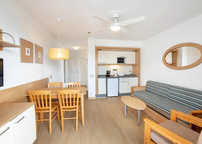 Aguamar Apartamentos, Cristianos Downtown