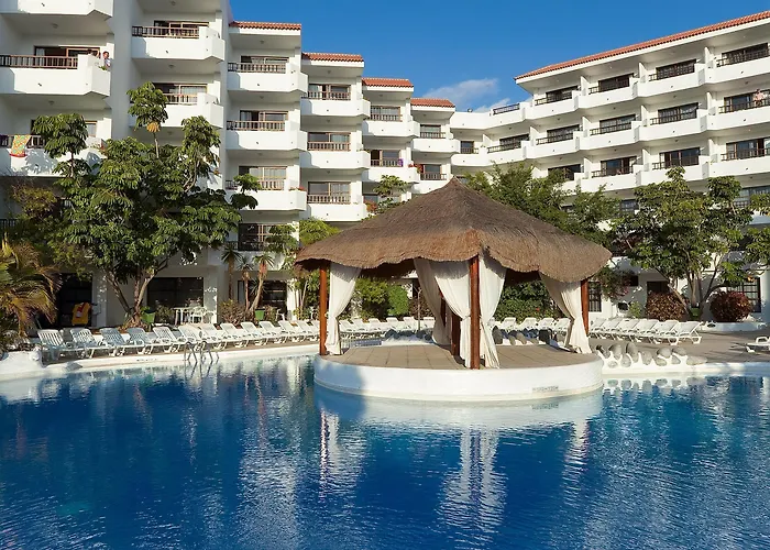 Aguamar Apartamentos, Cristianos Downtown מלון דירות