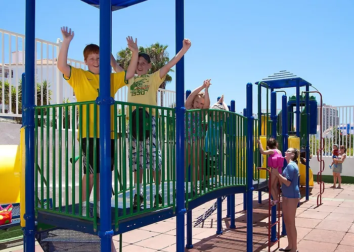 Aguamar Apartamentos, Cristianos Downtown
